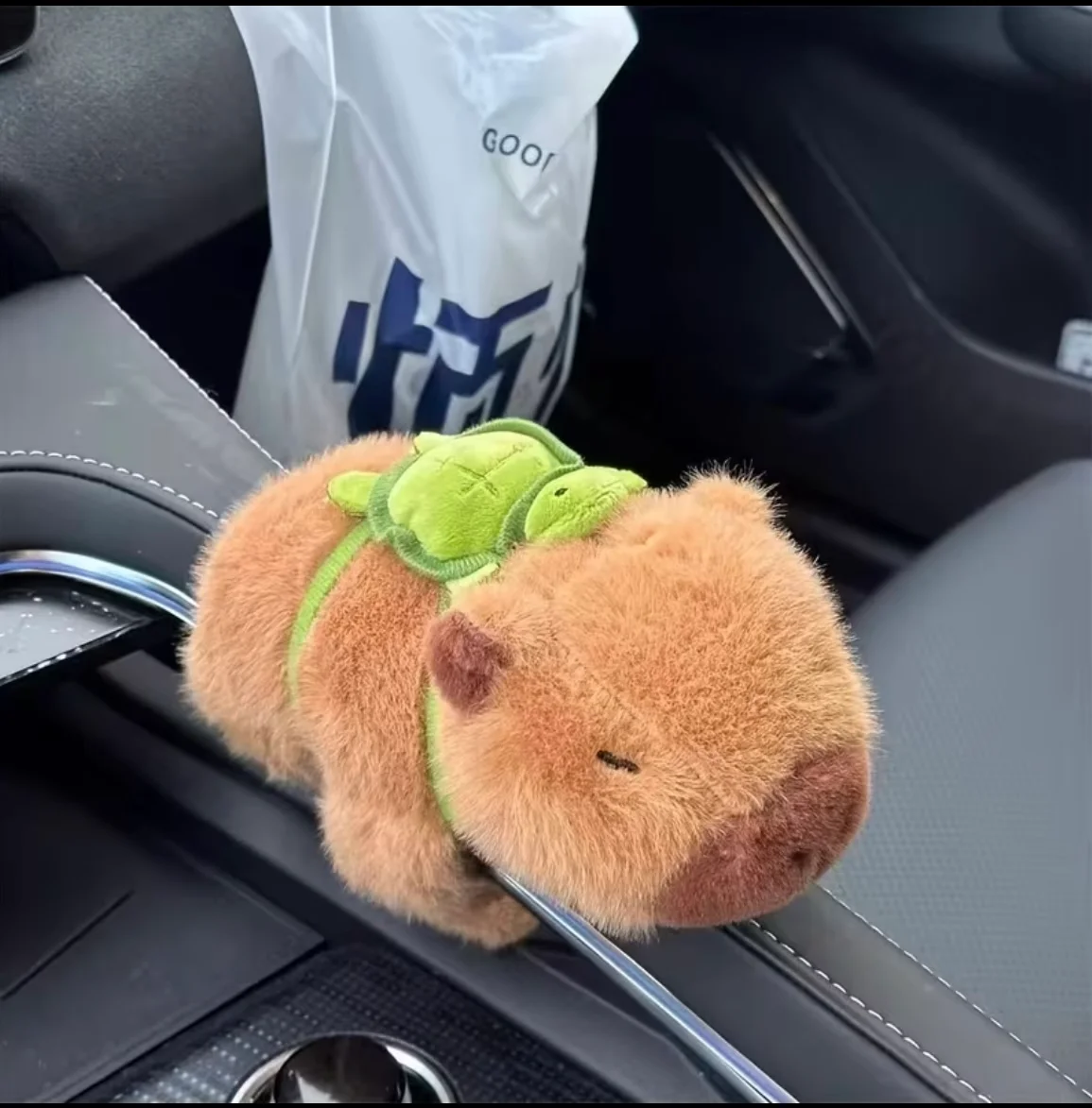 Peluche capibara con tortuga en la espalda2